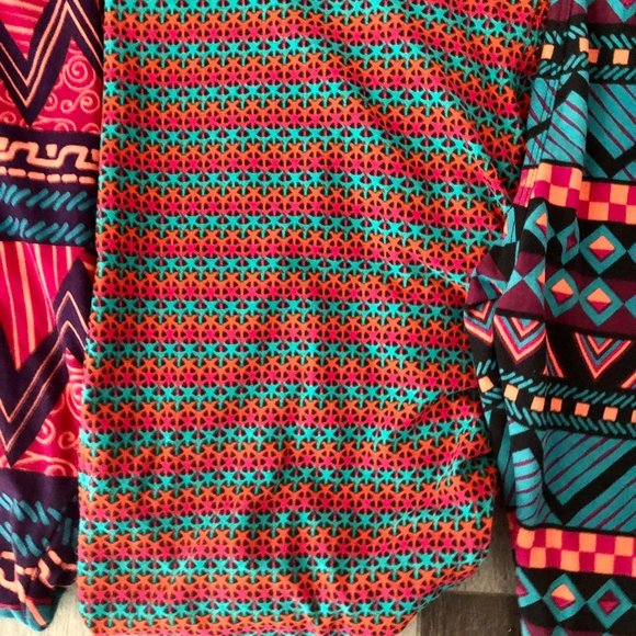 NWOT Lot of 3 TC Tall and Curvy LuLaRoe leggings - Picture 9 of 11
